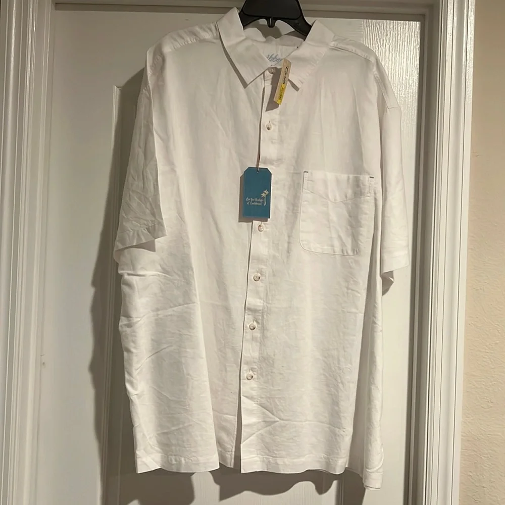 Caribbean White casual shirt. 3XB. Brand new with tags.